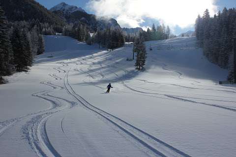 Fairmont Hot Springs Resort Ski Area